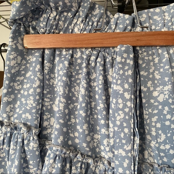 Two Piece Set - Picture 2 of 3